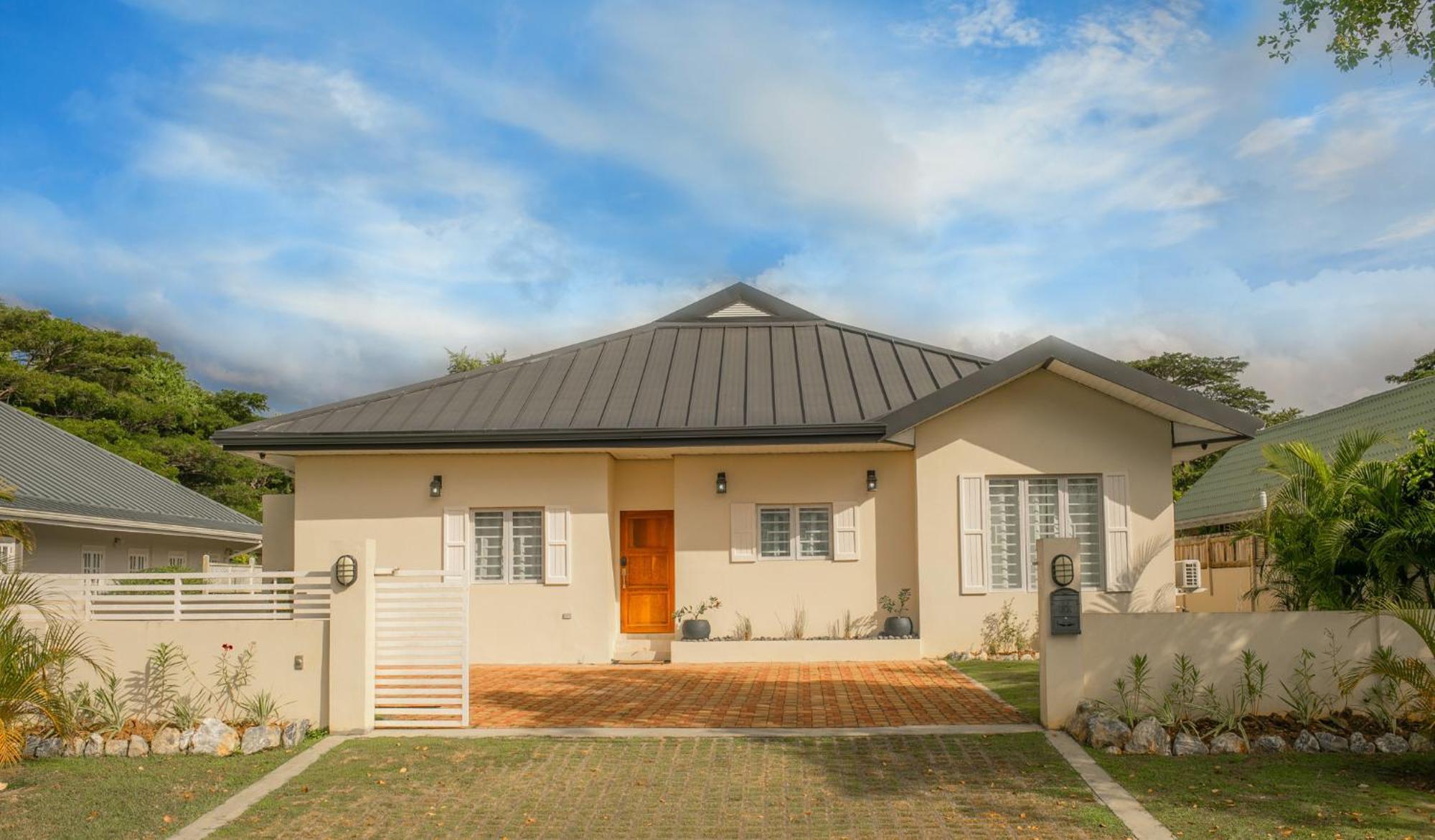 Golden Grove The Nest Villa, A Dream Escape For The Entire Family מראה חיצוני תמונה