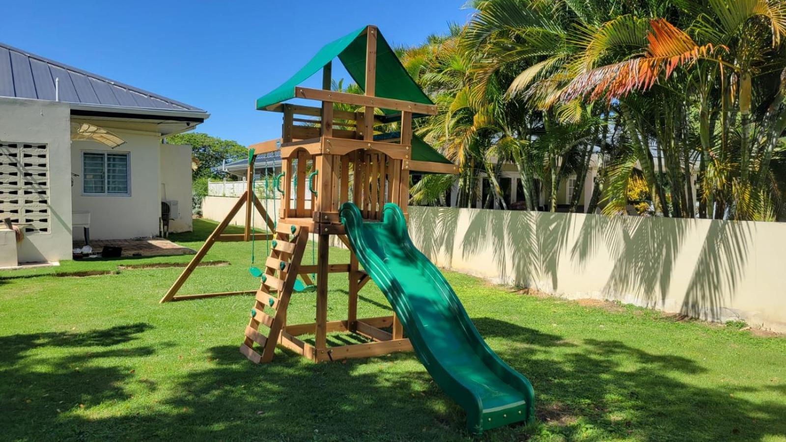 Golden Grove The Nest Villa, A Dream Escape For The Entire Family מראה חיצוני תמונה